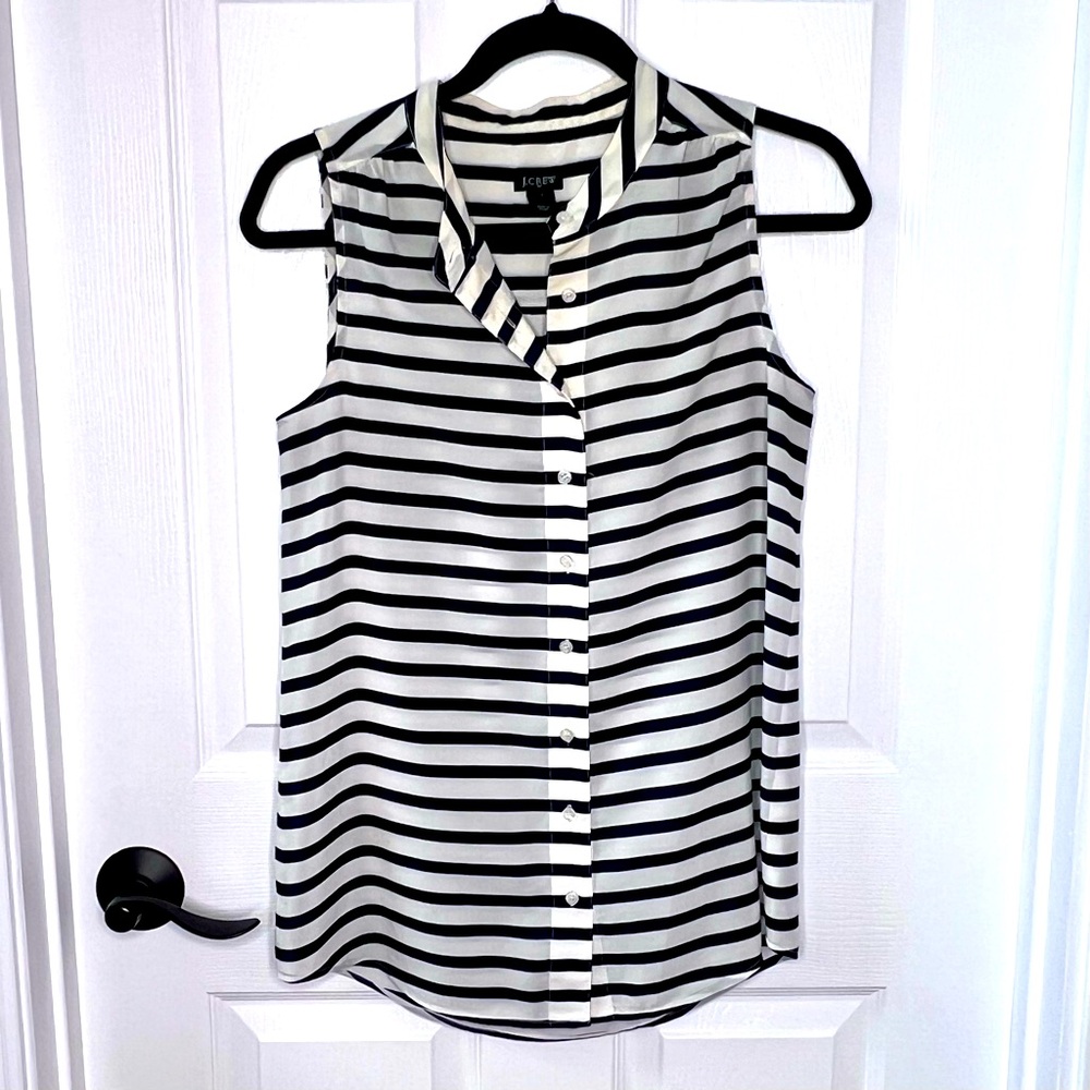 ⭐️ J. Crew Sleeveless Button Up Striped Pullover Collarless Shirt Size 2